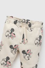 7c4cc9dc-a8d9-43ab-a1dc-d876bc06f0ff-papu1298i26-3