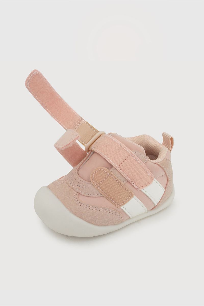 236cf790-c701-4851-a264-e260e4261a40-27040230i26-6