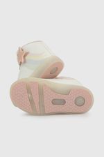 6d73124f-b60c-41ac-a239-28206372884b-47040210i26-3