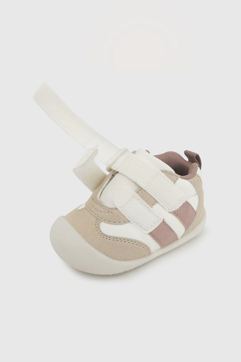 4cd19182-411c-46ad-88aa-dd7712e24d08-27040209i26-6