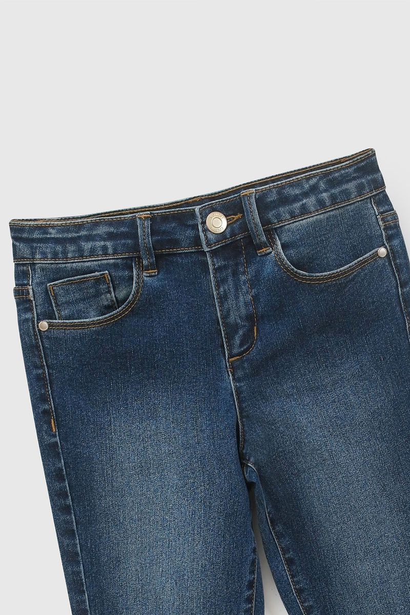 84bb852e-9956-4cb8-93f6-92c3e46e8c64-jeme0451i26-4