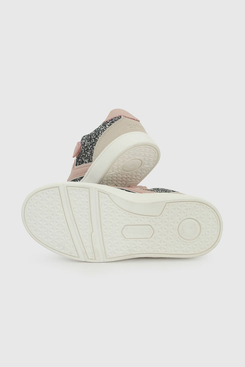 ff3dd001-60e4-4ed4-bf03-8b246d6c2069-57160266i26-3