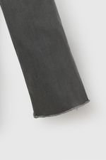 e7060203-9289-4bb0-bb2f-86c0655938b9-jeme0611i26-3