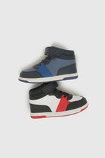 9ce9354f-cbdf-4c42-b7a7-376e6bebe7fd-47250298i26-8