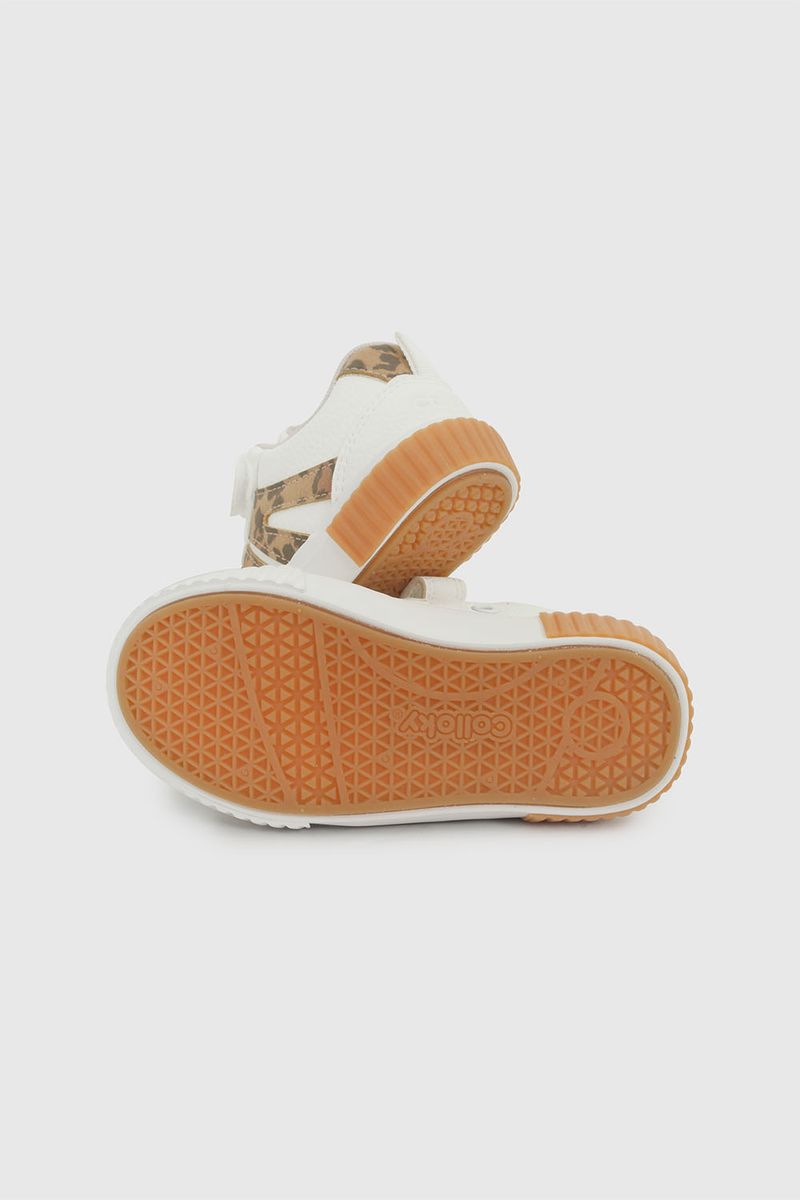 dca01e4f-6ab4-4a11-ab4f-ed9cb9a3c8b0-47200210i26-3