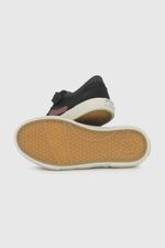 640760cd-600e-439f-b1d5-1c454afb2713-57110201i26-3