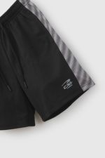 a6edfe39-380a-4442-bcbe-e855f028067f-shpy0101i26-3