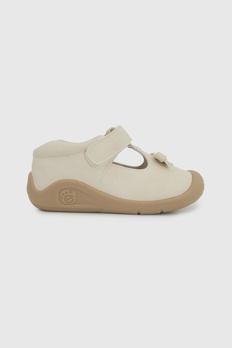 6a7f33cb-4d62-4bf6-a544-d603f1d5e0ab-32040209i26-2