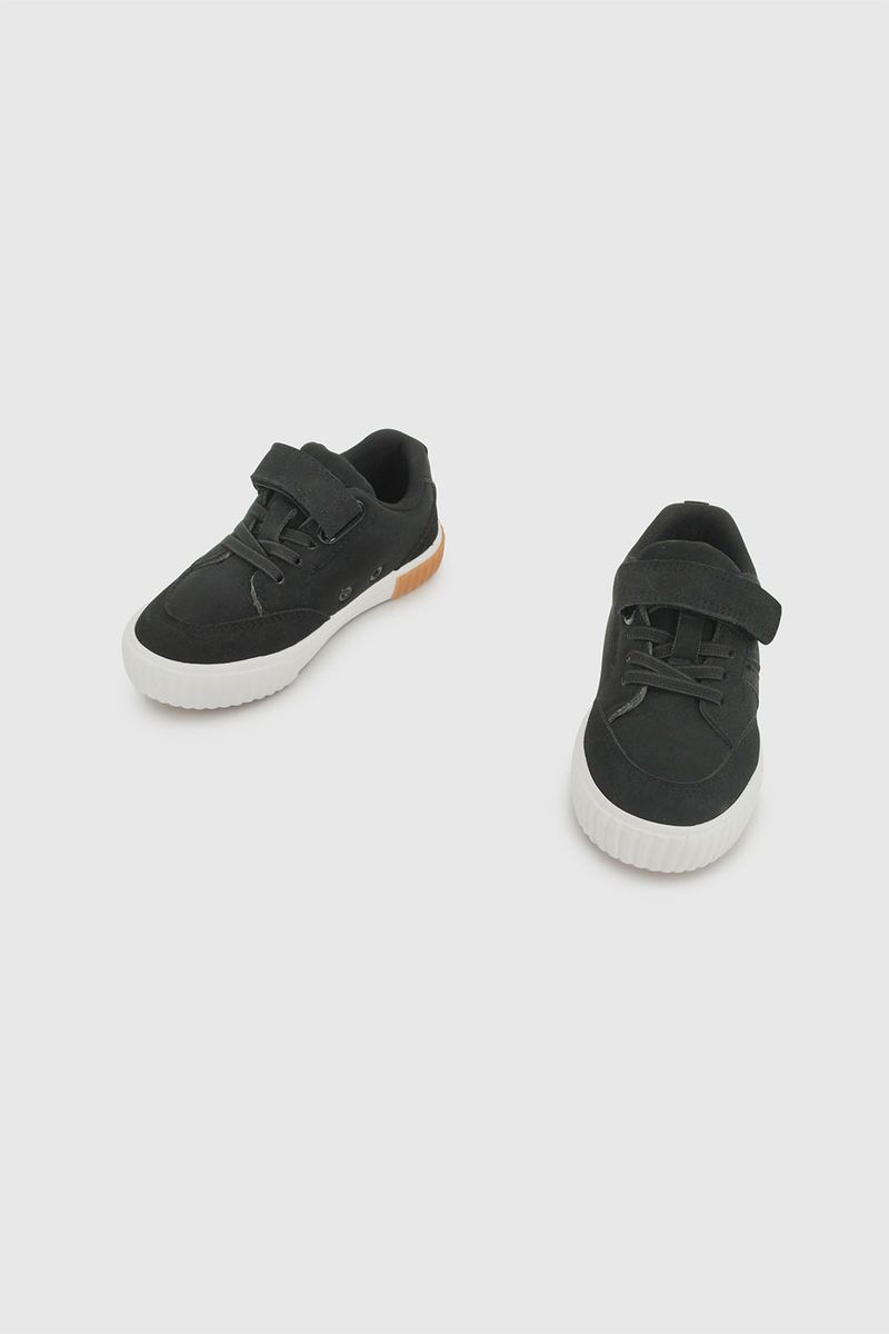 ce3fa4c5-9102-46e1-bb00-8811f3554b9e-47200201i26-4