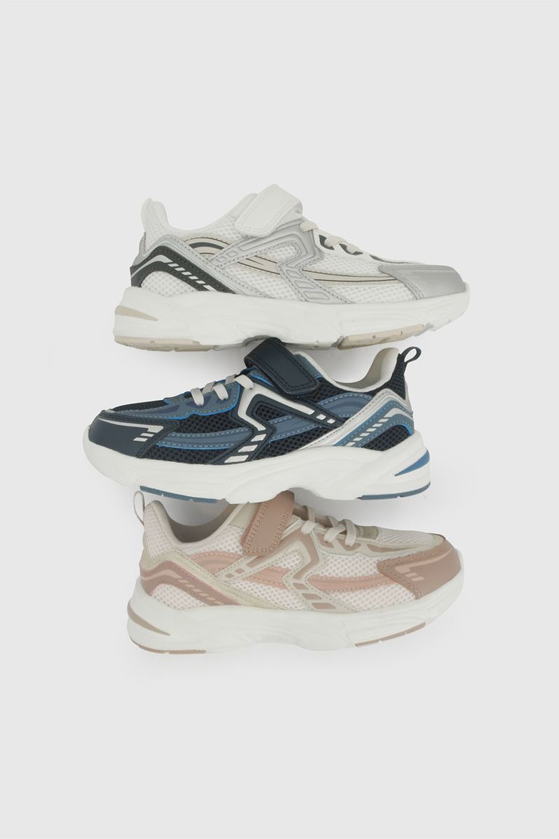 2456cb95-314d-4c8e-bccc-dc695e533b45-57130209i26-7