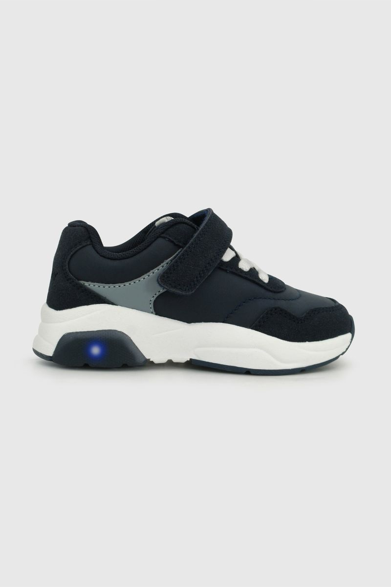 9bae6e8e-6dd1-4d84-a985-62b88155767c-47070250i26-2