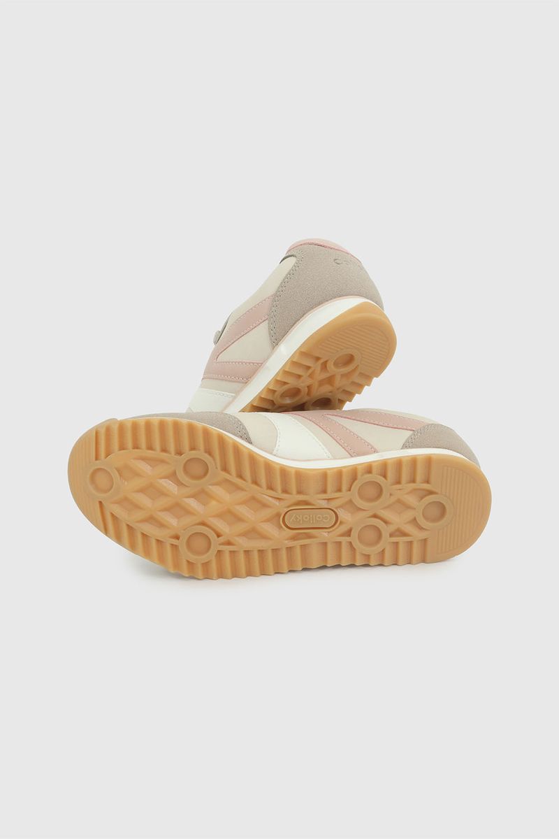 ecb11266-2187-4f40-9f84-b1d08c96d505-57140266i26-10