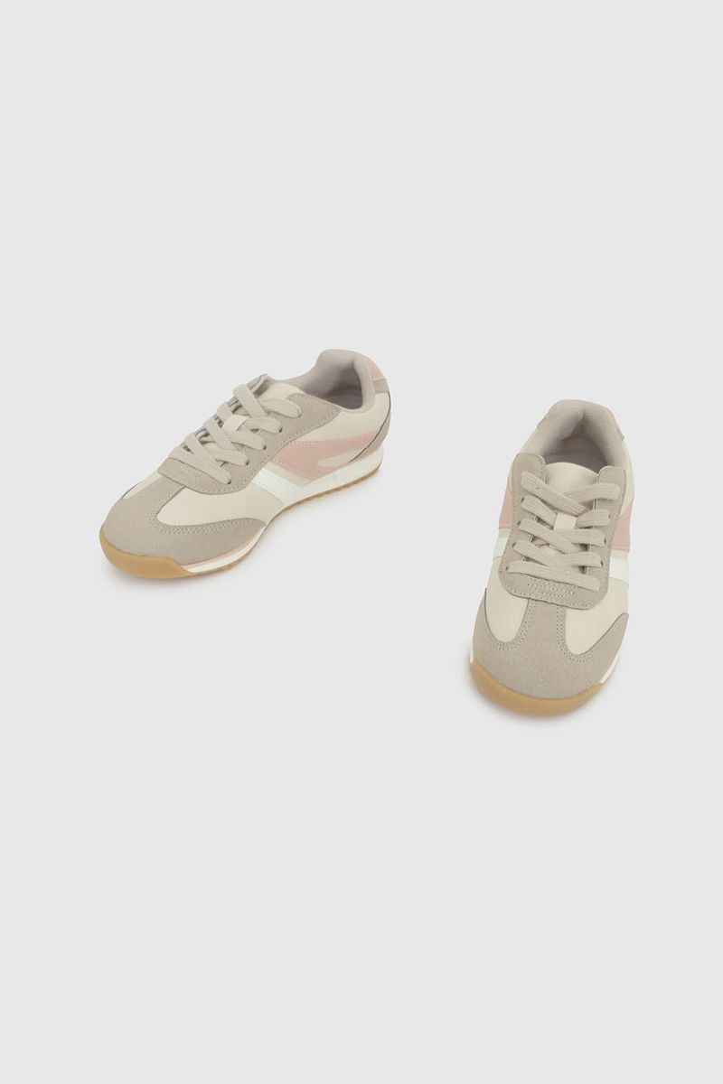 bbaecae9-8fc8-4d4a-a4e0-44689df94d64-57140266i26-11