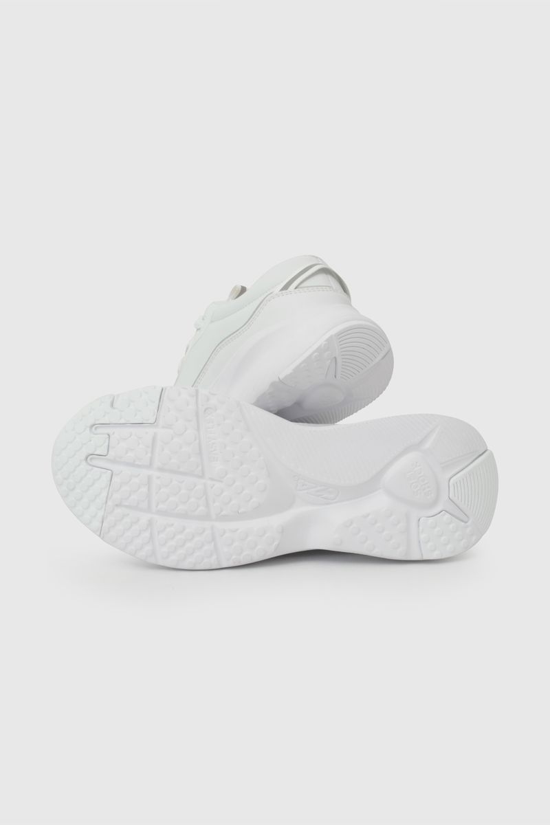 36689f11-f2f6-4cc1-aae4-c6871a2dff53-77030210i26-3