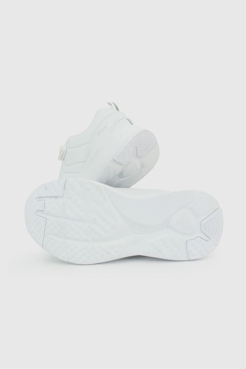 af4334ab-bf2b-4f36-a56a-127dbddaed04-77050210i26-3