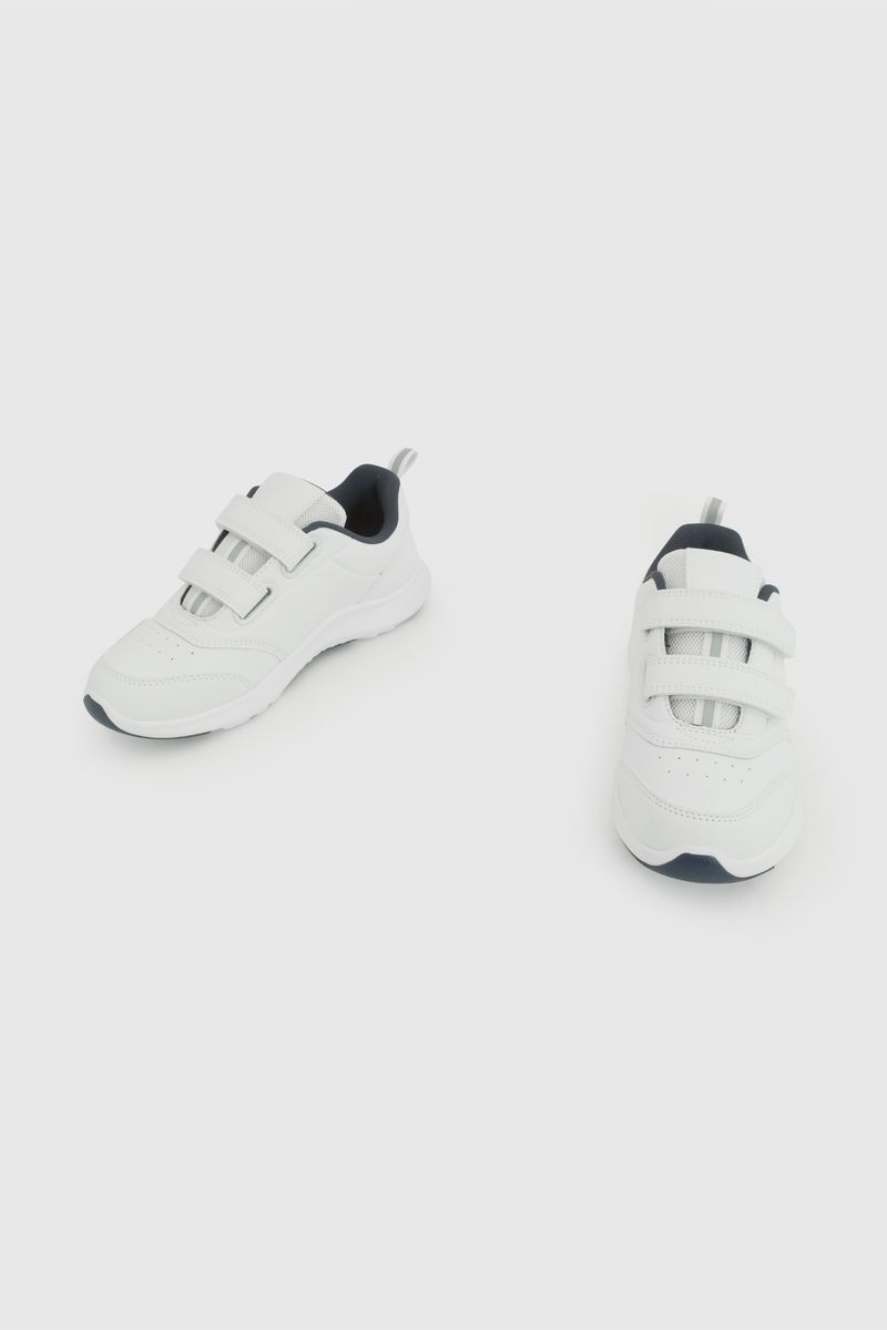 b741b5e5-4e74-459e-aced-f73b474f8031-77070250i26-4