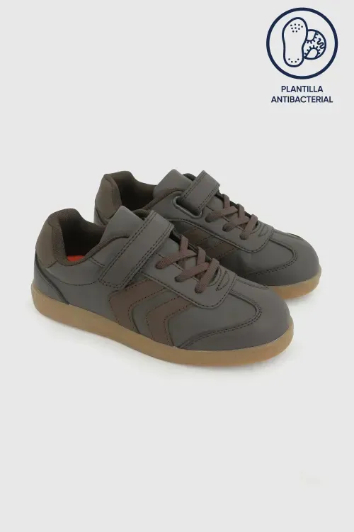 Zapatilla Escolar Café con Velcro y Plantilla de Memory Foam