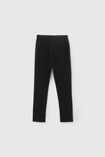 e2b7149d-7d9a-4504-831d-2ba51d46e677-papo0601i26-1