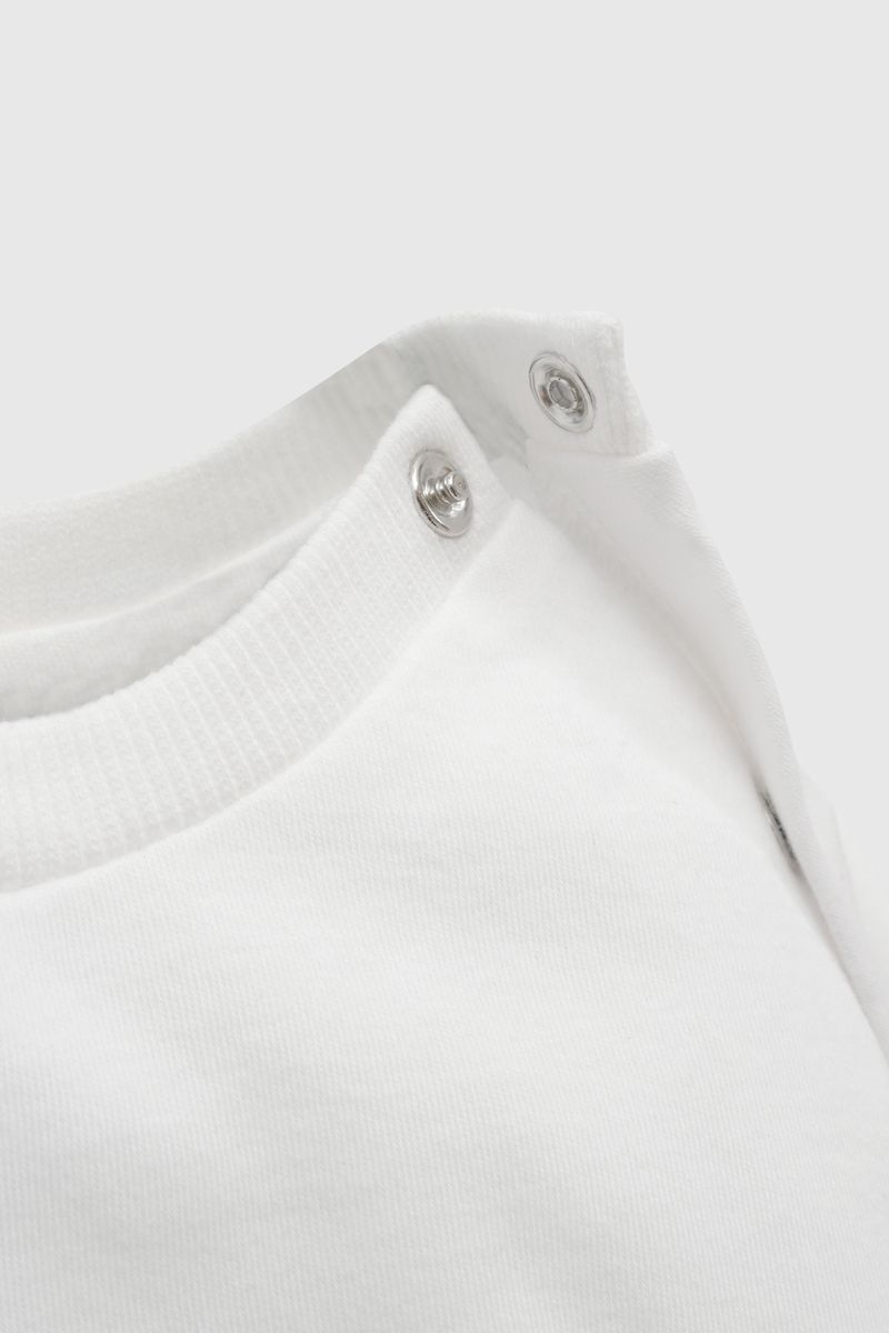 7d54f5bf-bf7b-4ad7-8cf3-b02937a35811-oewf0340i26-4