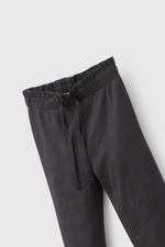 e6344e87-0fc4-48f8-8b67-c2692db31e9a-papu0602i26-3