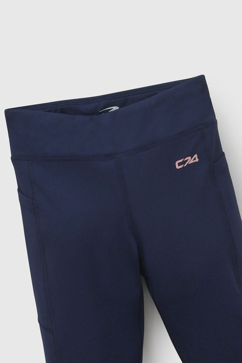 4a5c4130-d420-479d-81e9-a6c1a083a224-papy0257i26-3