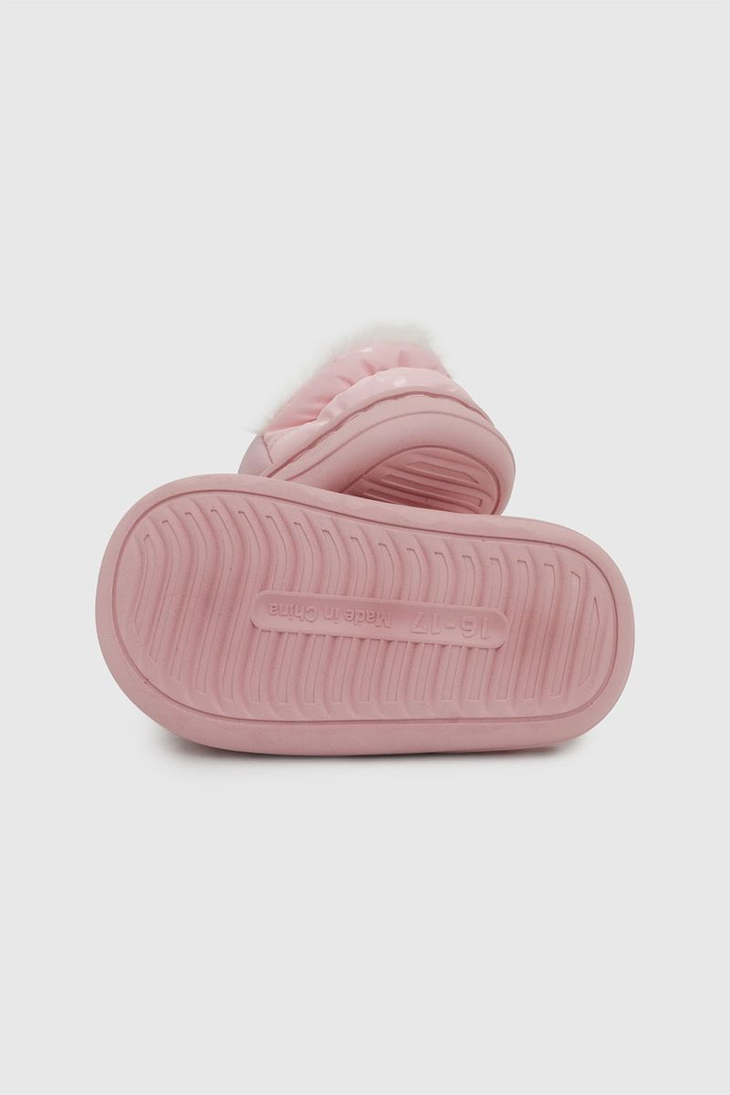 aceb994f-496f-4146-bf30-9b81fa3eb75b-49040330i26-3