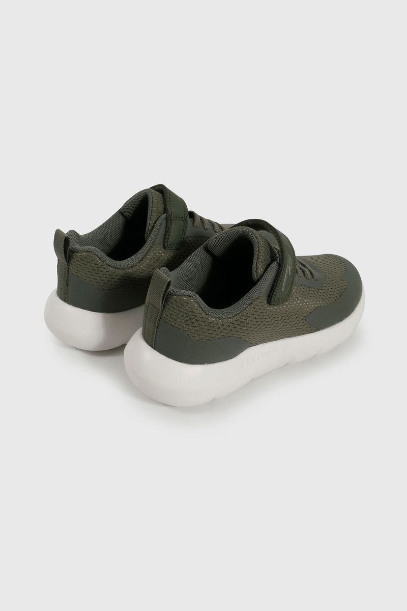 a4a406f9-2481-4883-bf84-d329d9daf6ba-58570370i25-5