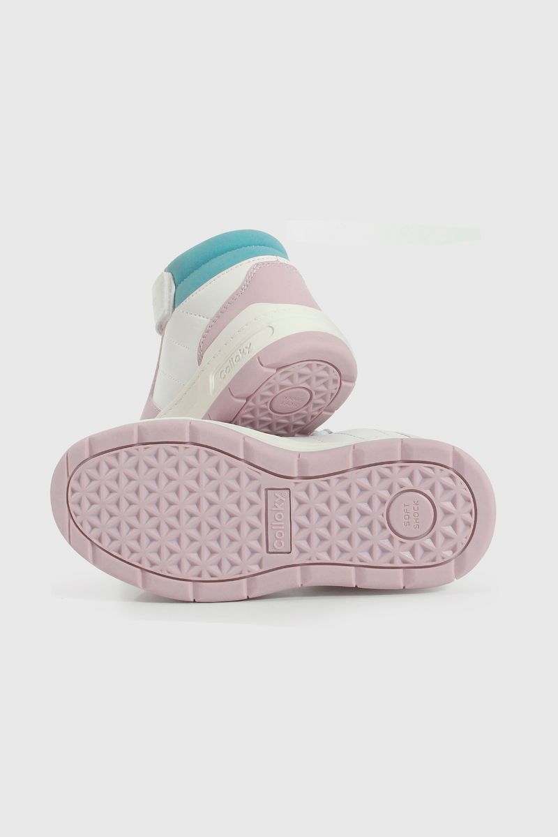 9c4895d3-1b90-40a9-9ed9-082b2df29cb1-57700298i25-3