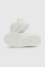 c09c341e-bd94-40cf-abfc-b7feca670aaf-57070210i26-3