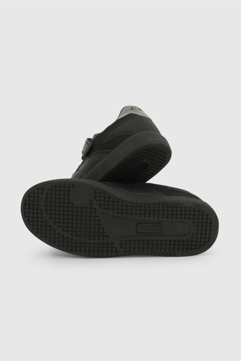 d8e2e0dd-f2a4-435e-969f-09f4827a174e-58690201i26-3