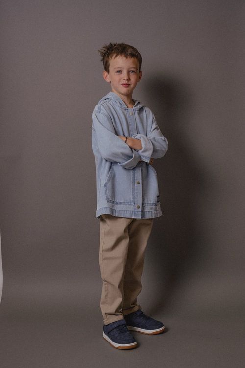 Zapatilla Lifestyle Azul de Niño con Velcro y Cordón Elástico