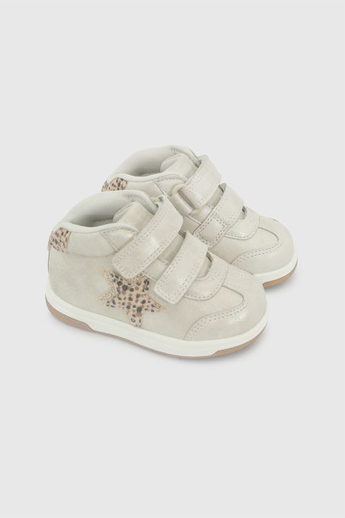 Zapatilla Lifestyle de Niña Primeros Pasos Blanca con Velcro y Suela TR