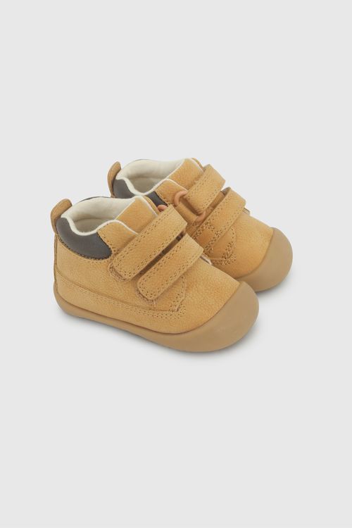 Botín Amarillo Gateador Infantil con Plantilla Antibacterial 55288