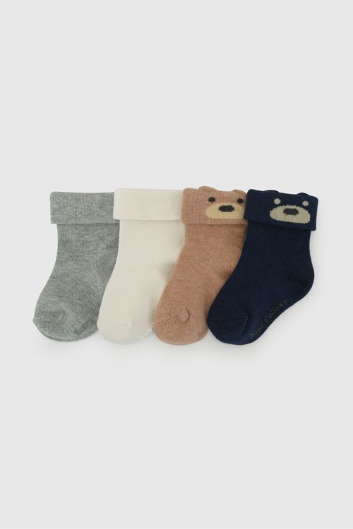 Pack x 4 Medias Niño Café 3/4 con 80% Algodón