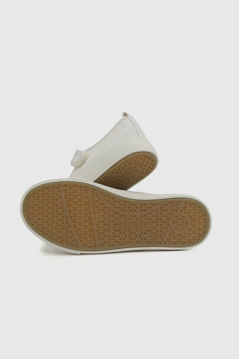 87d14ab3-f025-4666-8972-5a81f054de83-p-52320309v27-3-e4c133f9-7c5b-4139-9a7e-68df0112f3ee